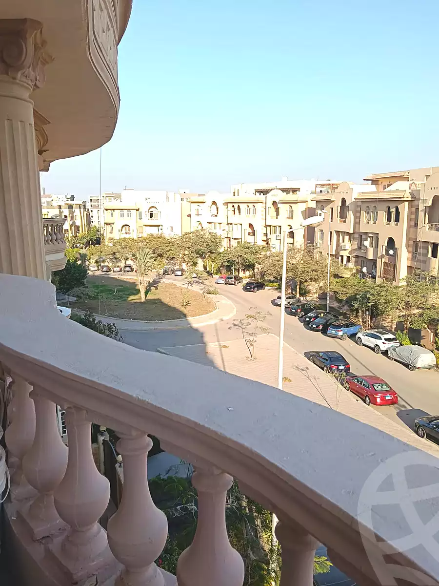 https://aqarmap.com.eg/ar/listing/6823511-for-rent-cairo-el-sheikh-zayed-city-el-hay-elthamen-area-1