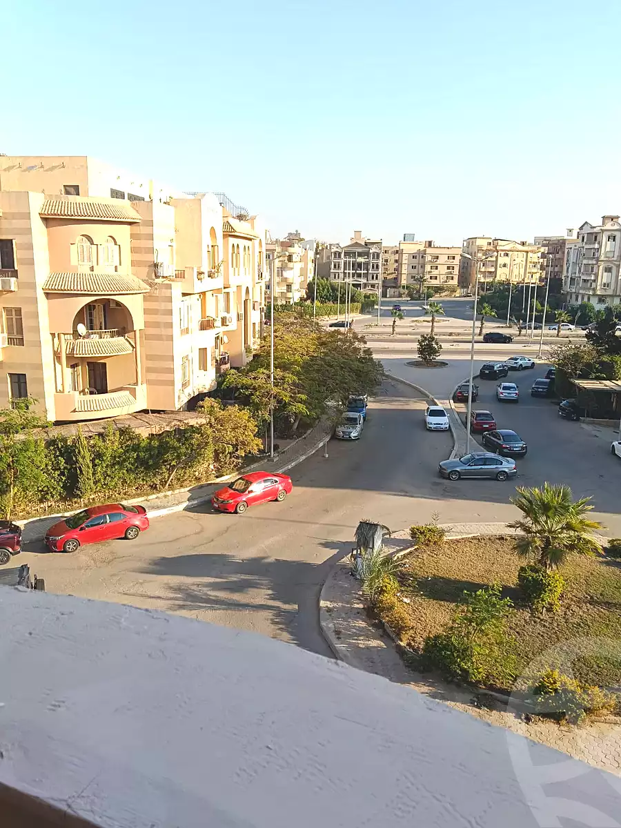 https://aqarmap.com.eg/ar/listing/6823511-for-rent-cairo-el-sheikh-zayed-city-el-hay-elthamen-area-1