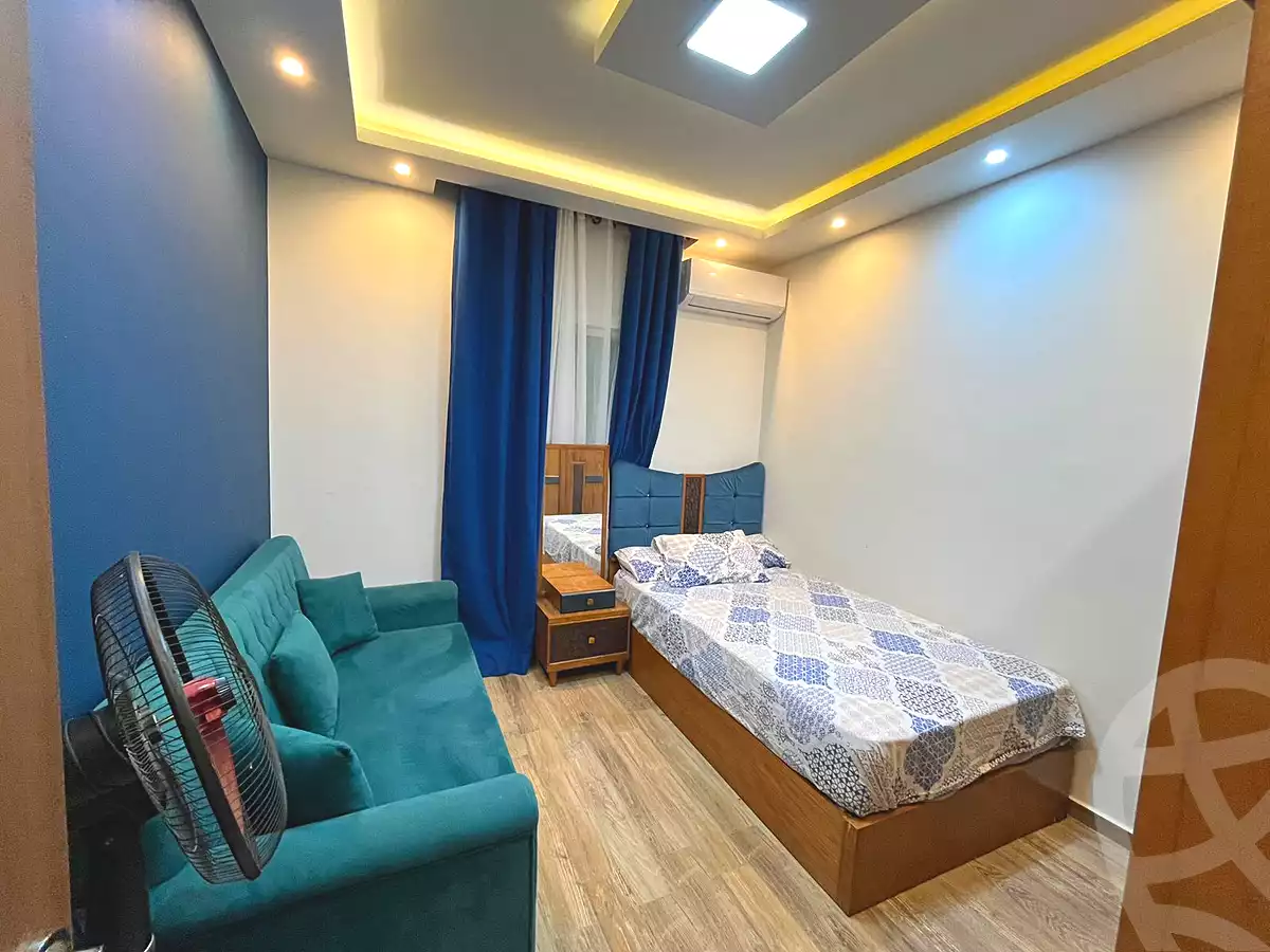 https://aqarmap.com.eg/ar/listing/6823529-for-rent-cairo-el-sheikh-zayed-city-el-hay-elthamen-area-4