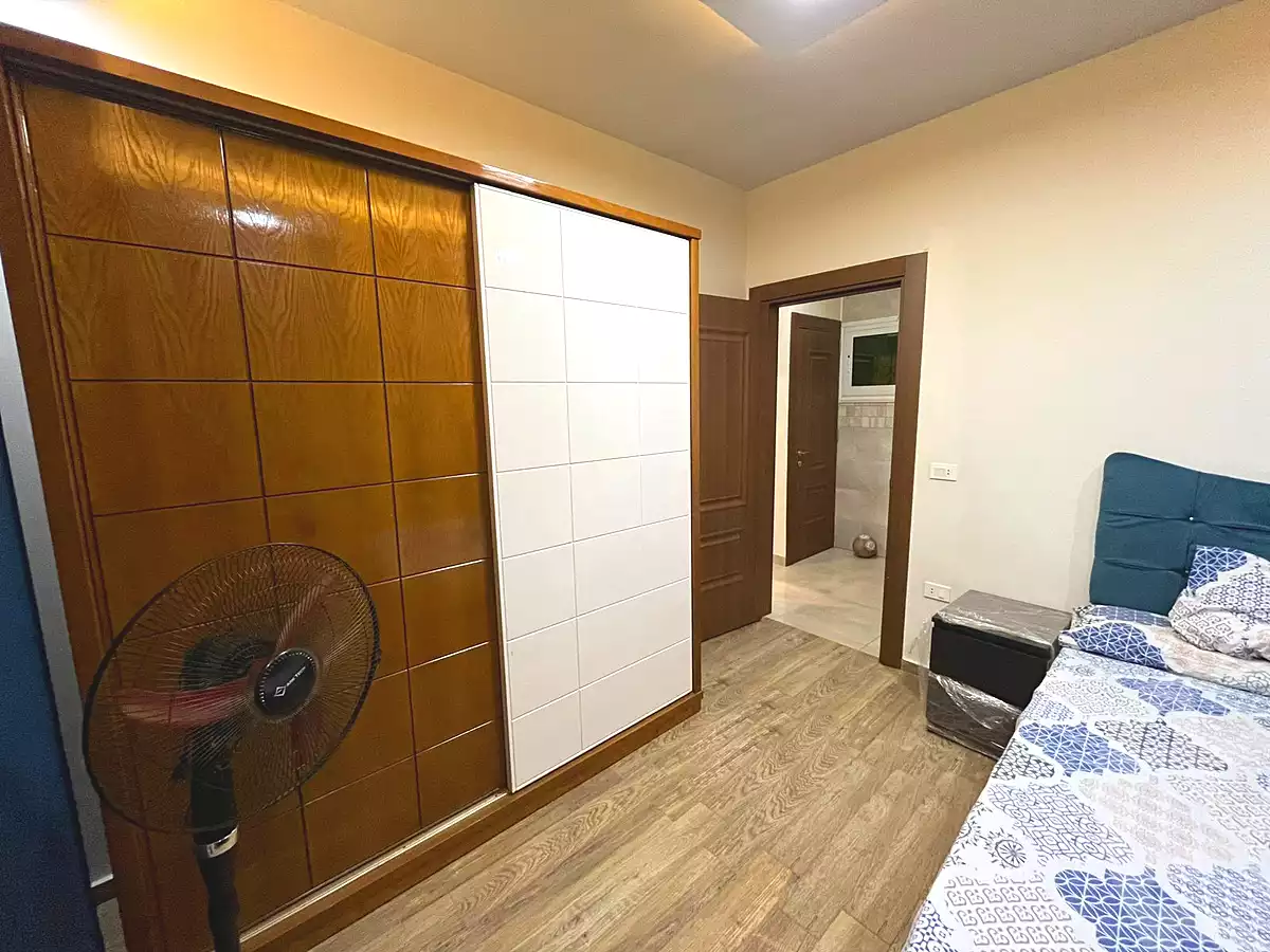 https://aqarmap.com.eg/ar/listing/6823529-for-rent-cairo-el-sheikh-zayed-city-el-hay-elthamen-area-4