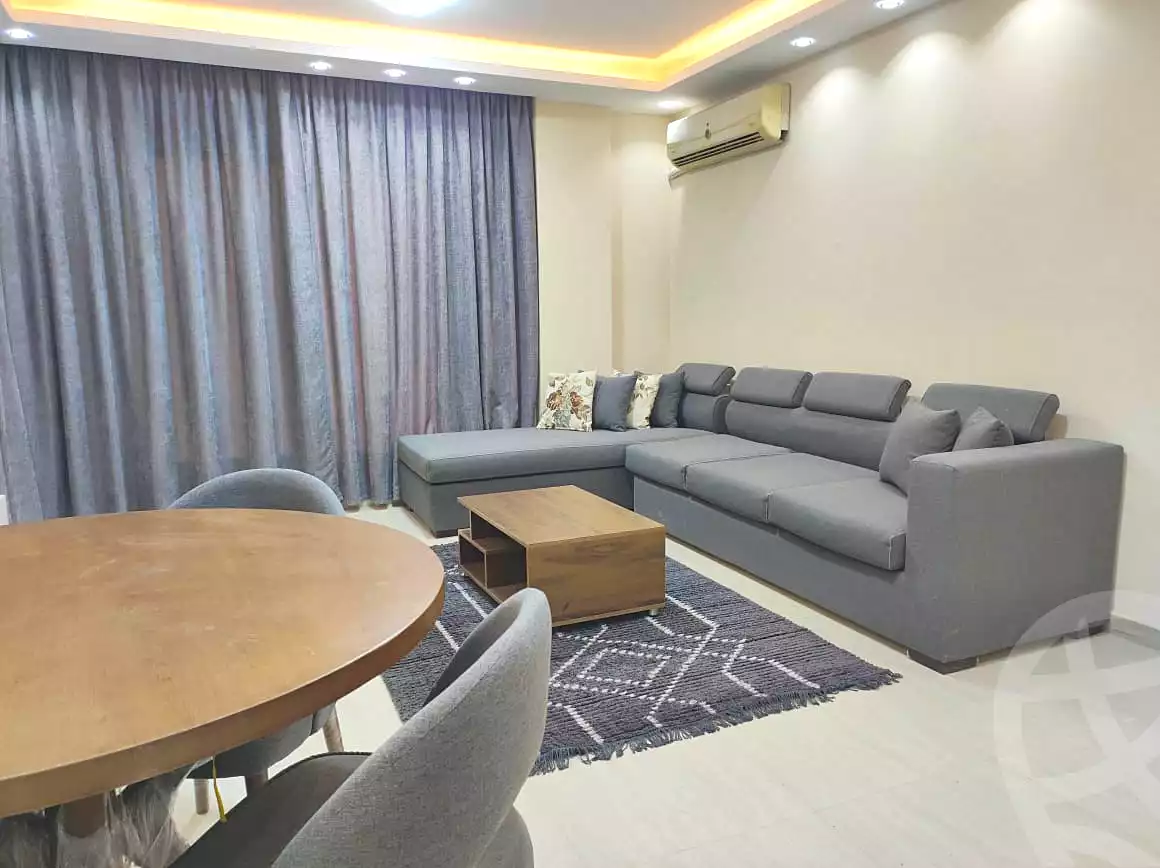 https://aqarmap.com.eg/ar/listing/6823627-for-rent-cairo-el-sheikh-zayed-city-compounds-jn-zyd