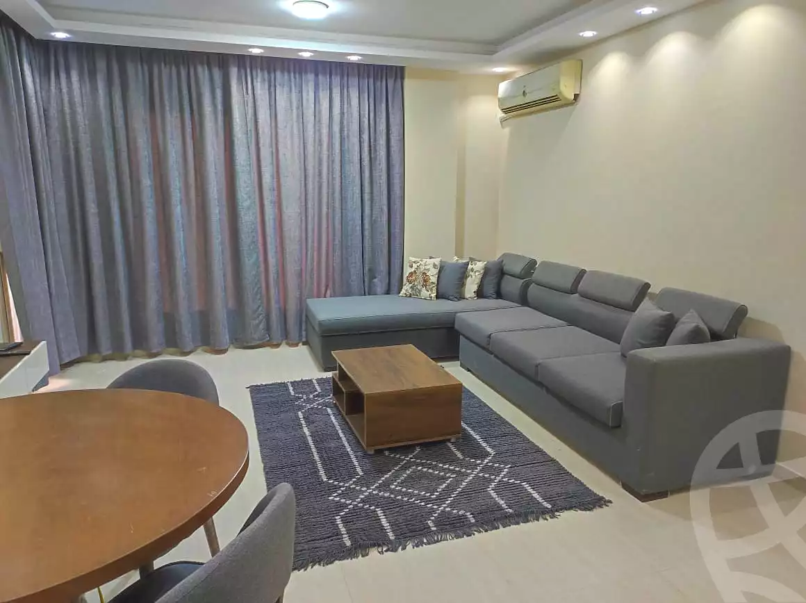 https://aqarmap.com.eg/ar/listing/6823627-for-rent-cairo-el-sheikh-zayed-city-compounds-jn-zyd