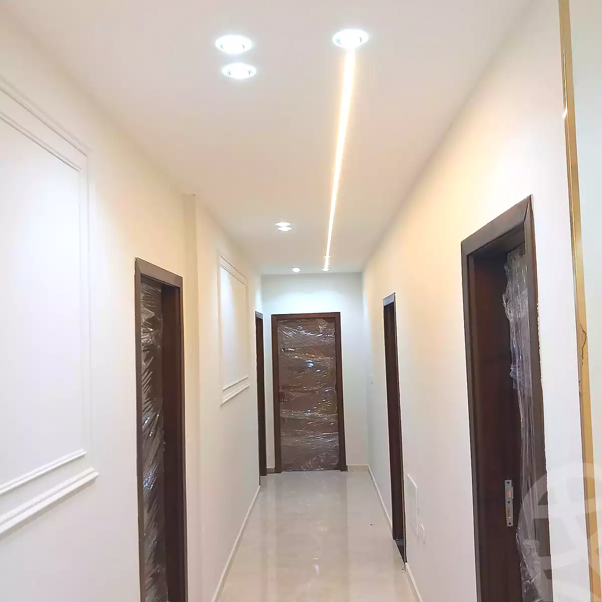 https://aqarmap.com.eg/en/listing/6823768-for-sale-cairo-6th-of-october-el-hay-el-motamyz-fourth-touristic-village-ibrahim-nawwar-st
