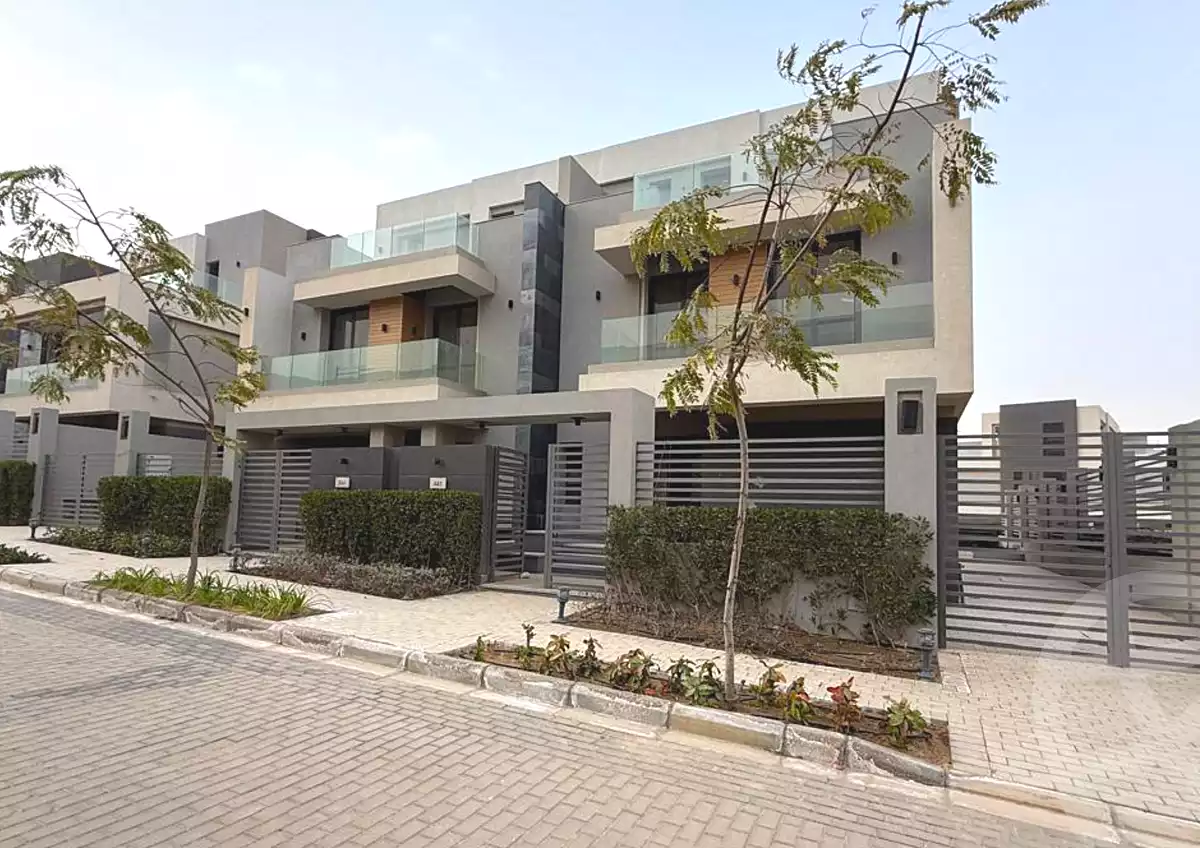 https://aqarmap.com.eg/ar/listing/6823910-for-sale-cairo-new-administrative-capital-r4-la-vista-city