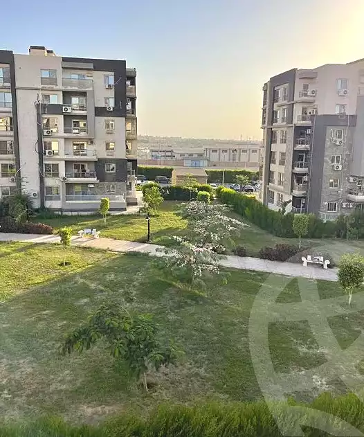 https://aqarmap.com.eg/ar/listing/6824080-for-sale-cairo-el-sheikh-zayed-city-compounds-dr-msr