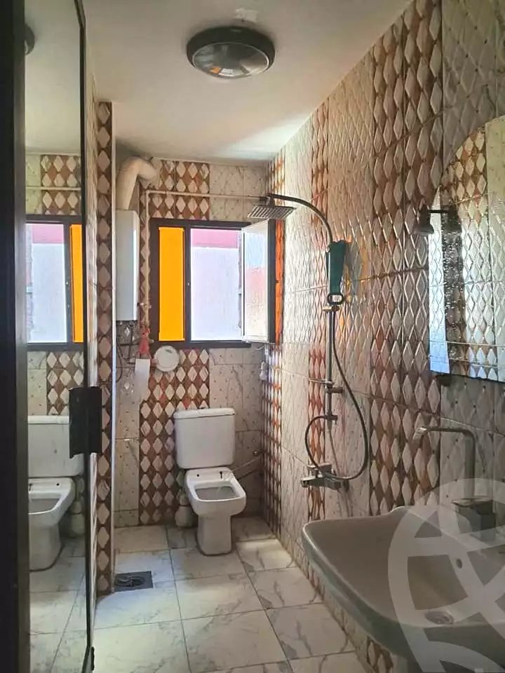 https://aqarmap.com.eg/ar/listing/6825265-for-sale-alexandria-mntq-fr-y-blskndry-el-attarin