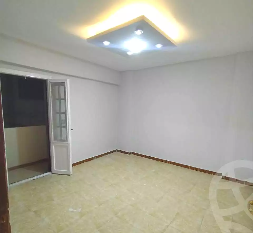 https://aqarmap.com.eg/en/listing/6825405-for-sale-alexandria-lsywf-el-falki