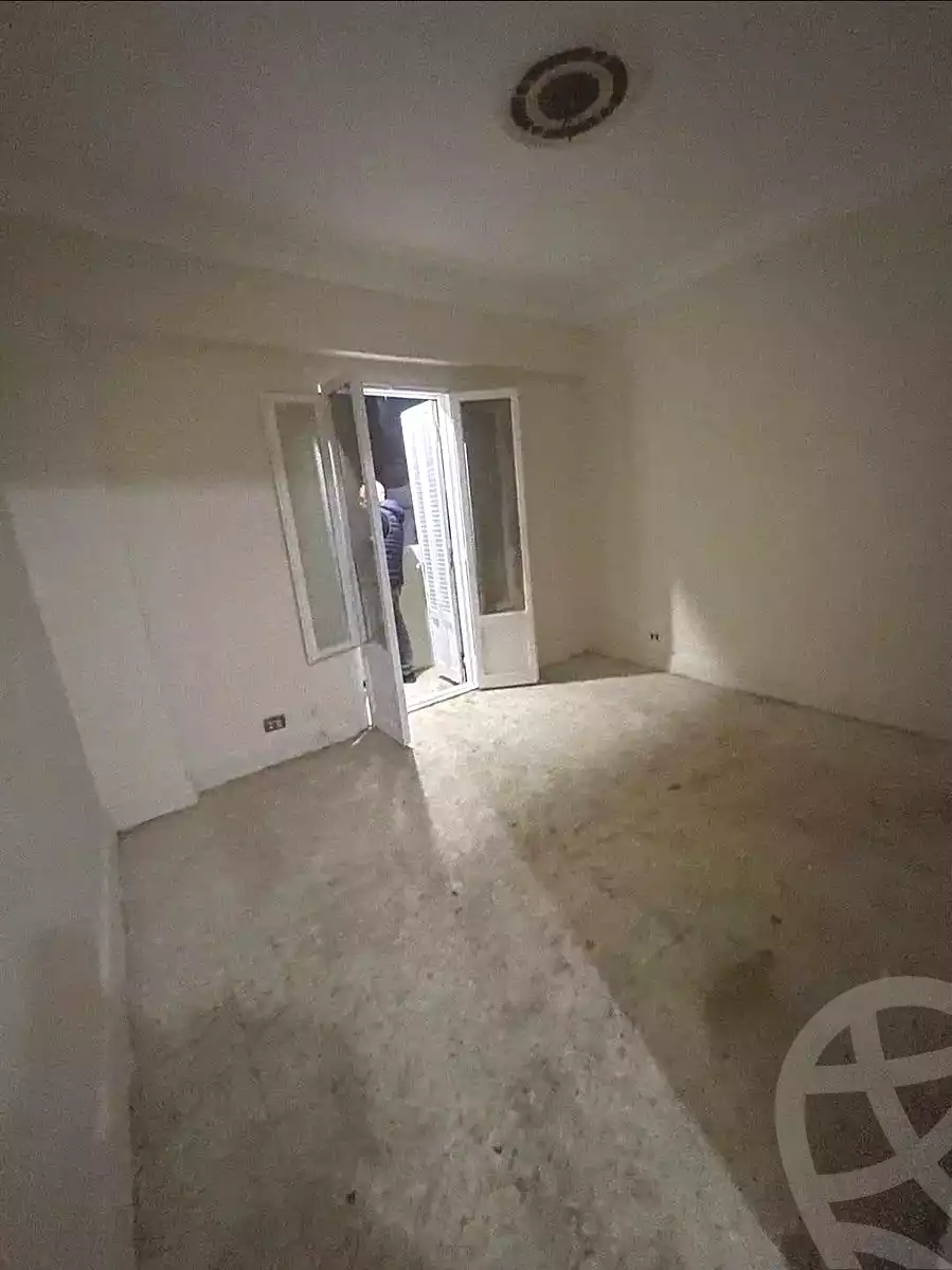 https://aqarmap.com.eg/ar/listing/6825606-for-sale-alexandria-l-jmy-lbytsh
