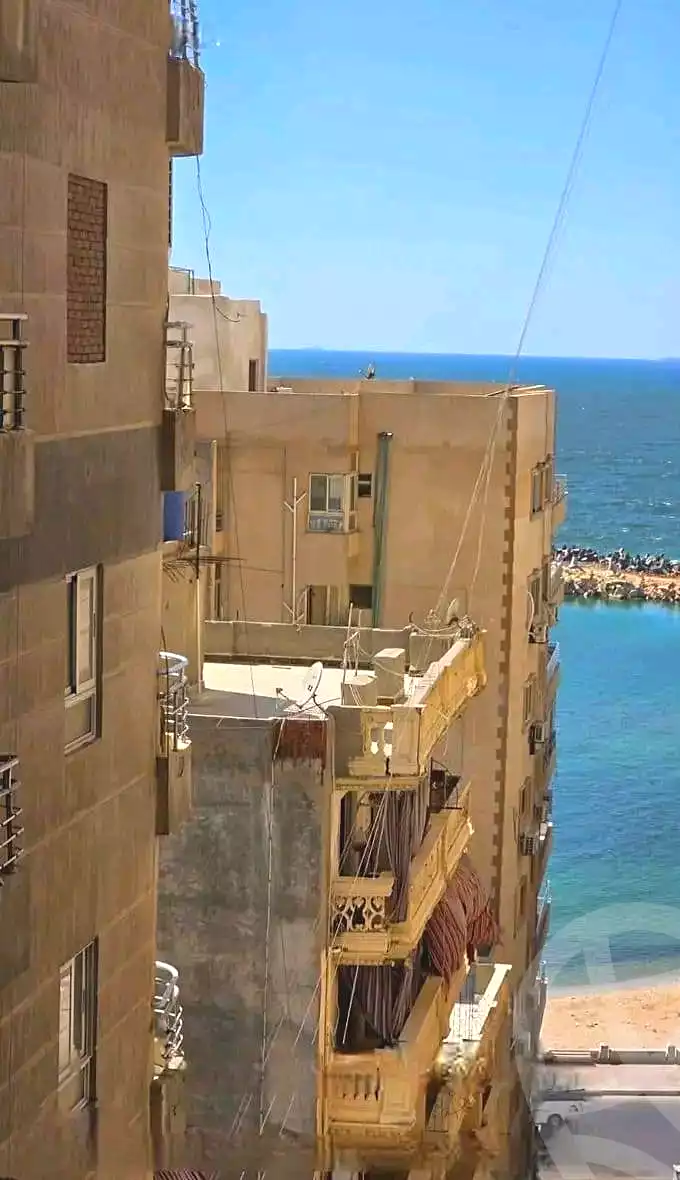 https://aqarmap.com.eg/ar/listing/6825741-for-sale-alexandria-sydy-bshr-sydy-bshr-bhry