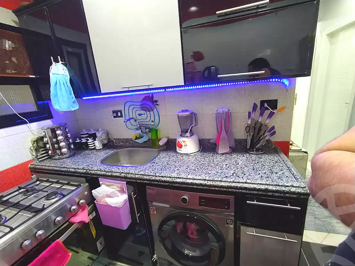 https://aqarmap.com.eg/en/listing/6826208-for-sale-alexandria-l-jmy-lbytsh-el-hay-st