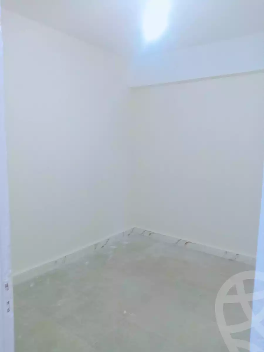 https://aqarmap.com.eg/en/listing/6826245-for-sale-alexandria-alhadara-new-el-hadra