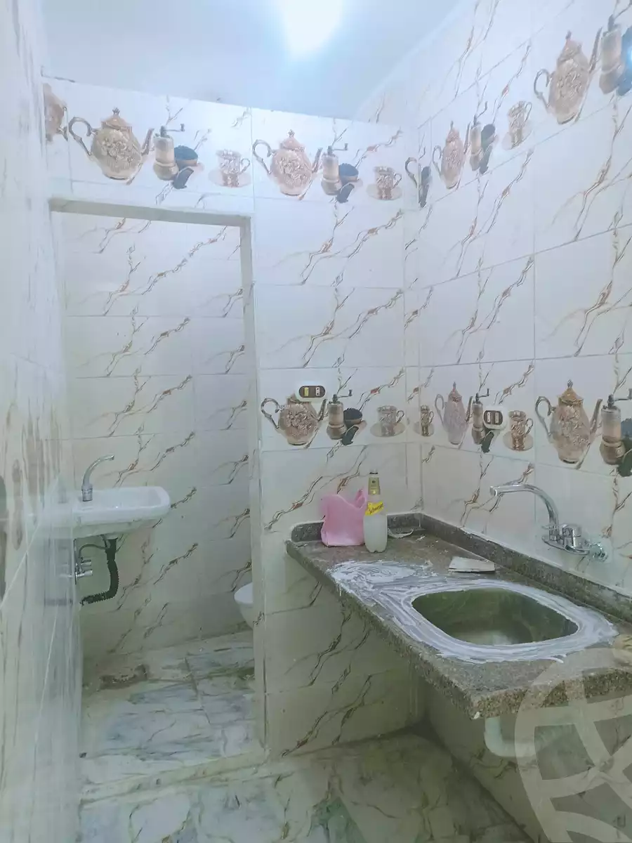 https://aqarmap.com.eg/en/listing/6826245-for-sale-alexandria-alhadara-new-el-hadra