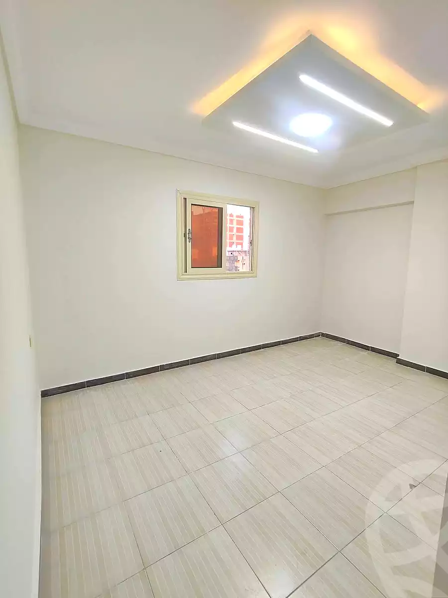 https://aqarmap.com.eg/ar/listing/6826262-for-sale-alexandria-miami-khld-bn-lwlyd