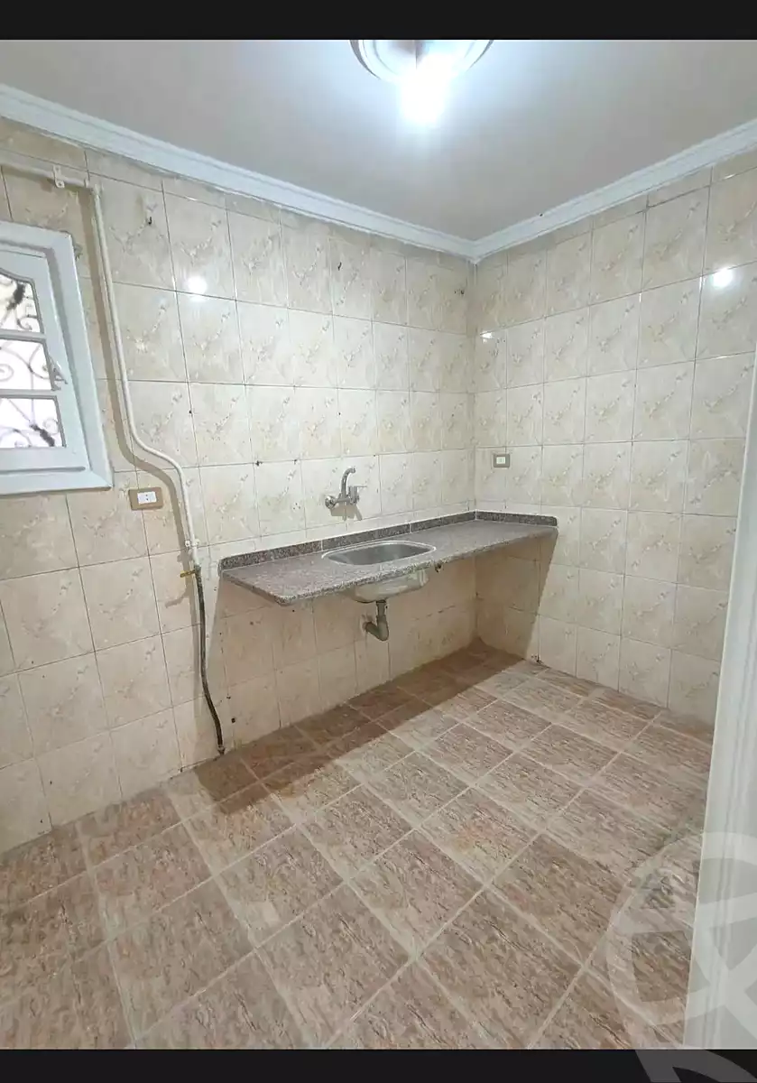 https://aqarmap.com.eg/ar/listing/6826580-for-sale-alexandria-sydy-bshr-sydy-bshr-bhry-shr-mhmd-njyb