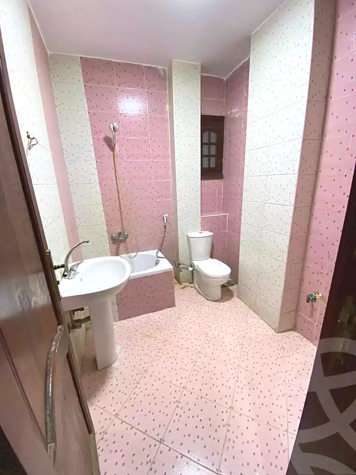https://aqarmap.com.eg/en/listing/6826695-for-rent-cairo-faisal-shareaa-el-malek-fasel