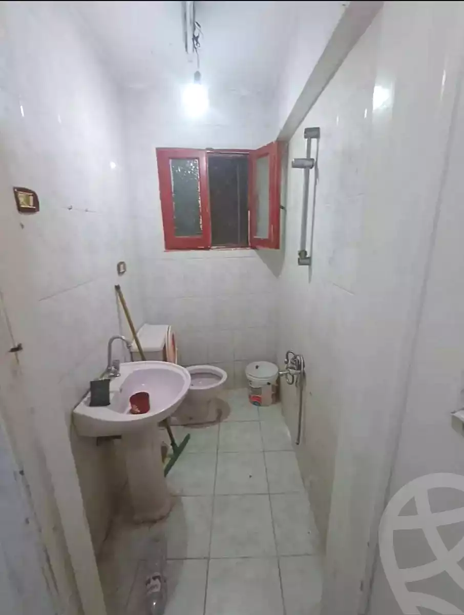 https://aqarmap.com.eg/en/listing/6827047-for-sale-alexandria-sydy-bshr-sydy-bshr-bhry-shr-khld-bn-lwlyd