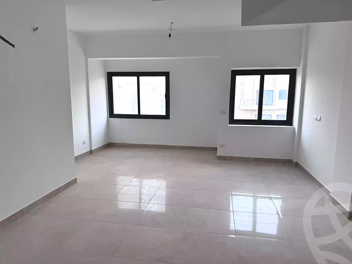 https://aqarmap.com.eg/ar/listing/6827587-for-sale-cairo-new-cairo-compounds-fifth-square