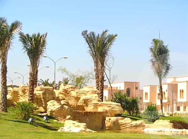 https://aqarmap.com.eg/en/listing/6827788-for-sale-cairo-el-sheikh-zayed-city-compounds-greens