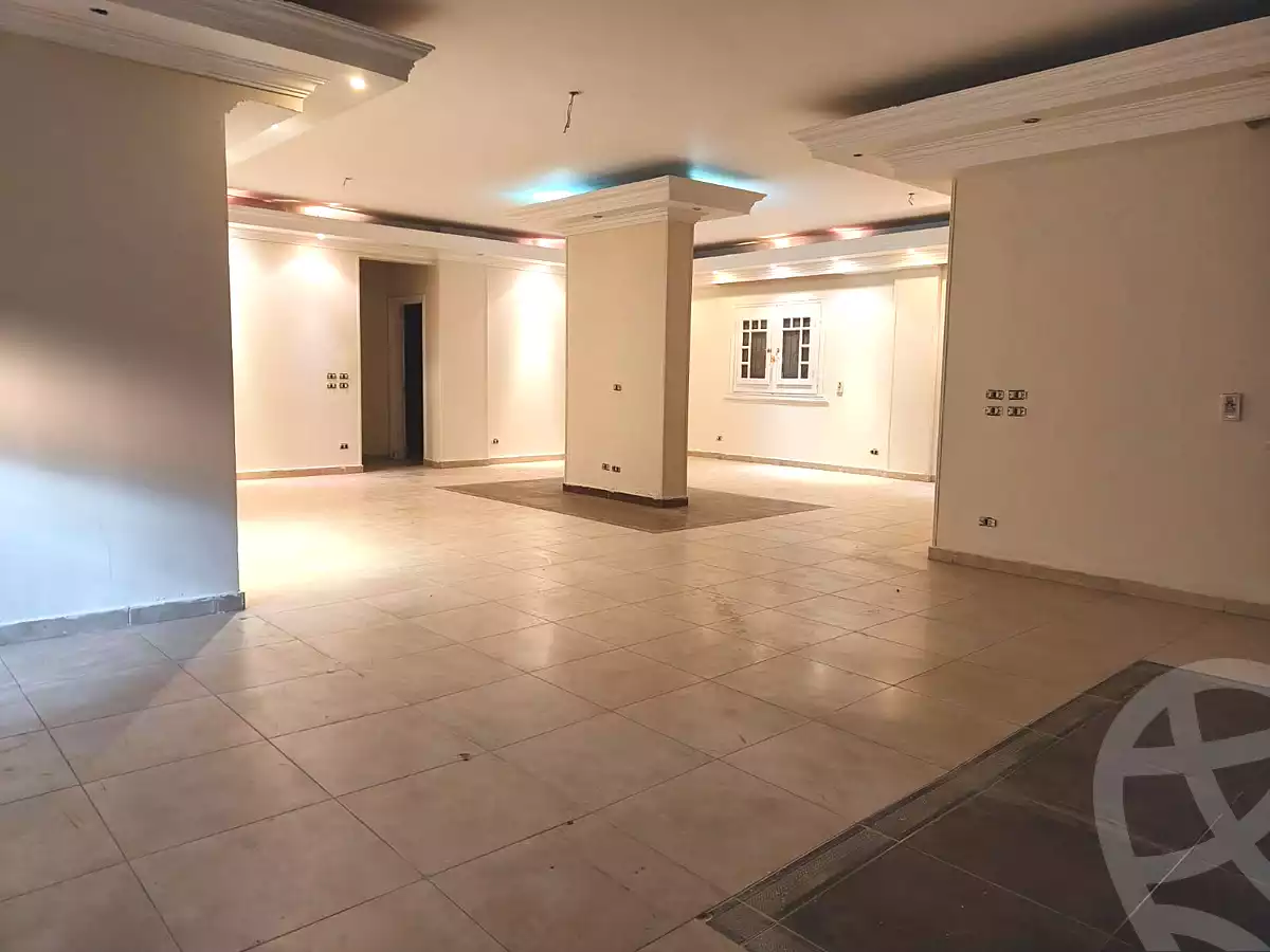 https://aqarmap.com.eg/ar/listing/6827809-for-sale-cairo-new-cairo-el-ahyaa-first-neighborhood-omar-ibn-abd-el-aziz-st