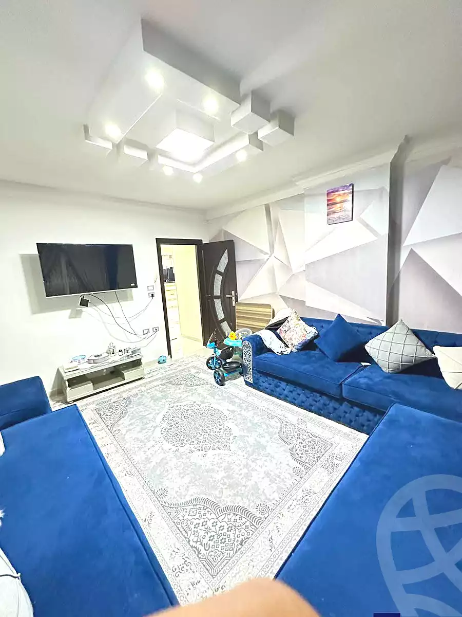 https://aqarmap.com.eg/ar/listing/6827855-for-sale-alexandria-l-jmy-lbytsh-bianchiii-el-arbaeen-st