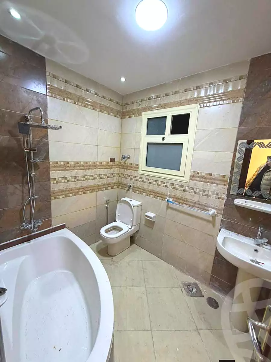 https://aqarmap.com.eg/ar/listing/6827875-for-sale-alexandria-l-jmy-lbytsh