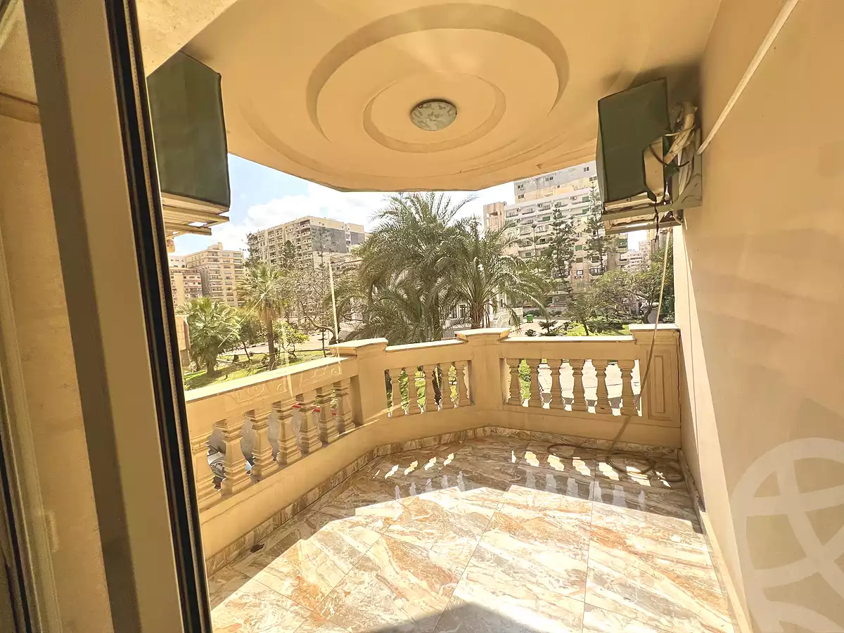 https://aqarmap.com.eg/ar/listing/6828453-for-sale-alexandria-glim-hedaya-basha-st