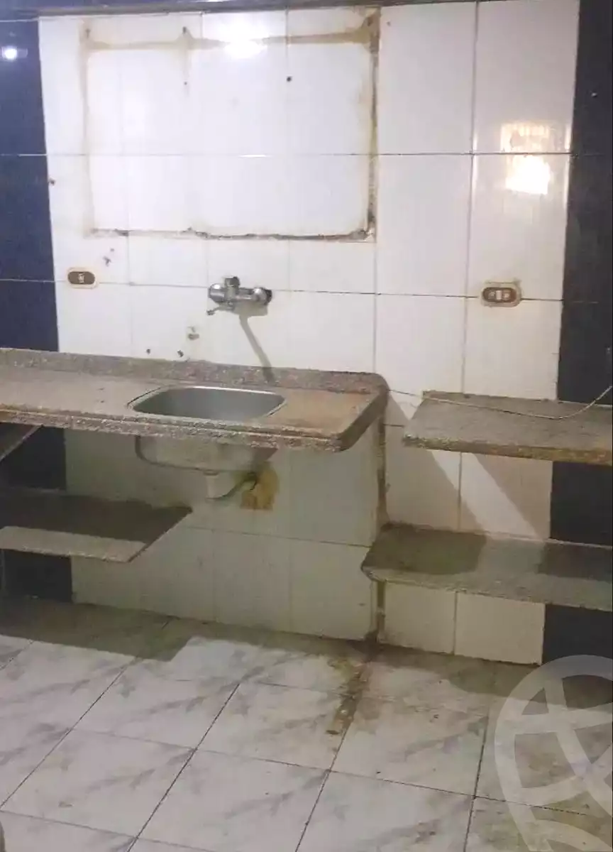 https://aqarmap.com.eg/ar/listing/6828507-for-sale-alexandria-sydy-bshr-sydy-bshr-bhry-gamal-abd-el-nasir-st