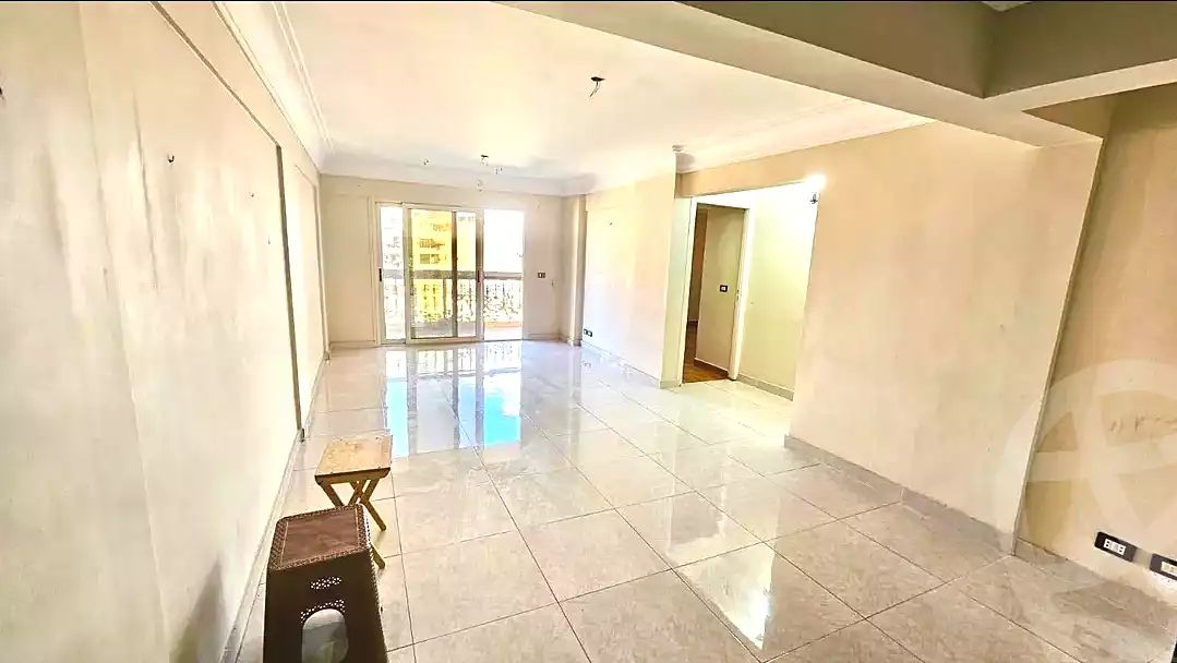 https://aqarmap.com.eg/ar/listing/6828530-for-sale-alexandria-moharram-bey-tryq-qn-lswys