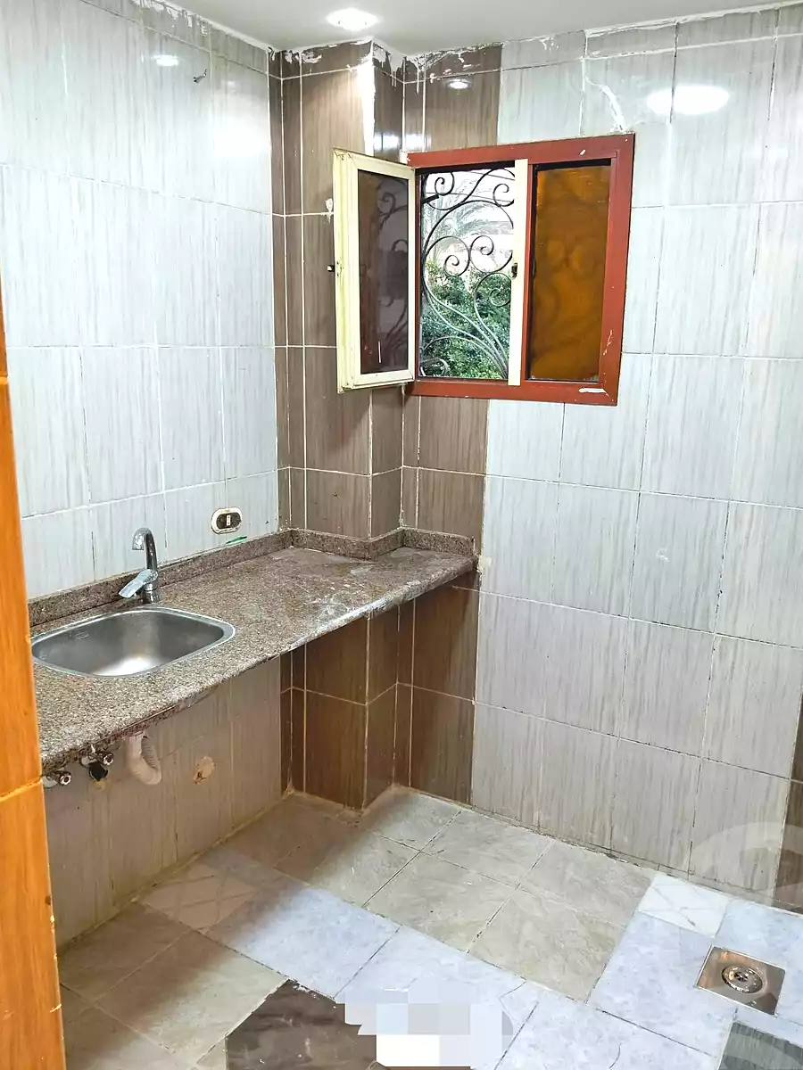 https://aqarmap.com.eg/ar/listing/6828734-for-sale-alexandria-sydy-bshr-sydy-bshr-bhry-shr-mhmwd-l-yswy