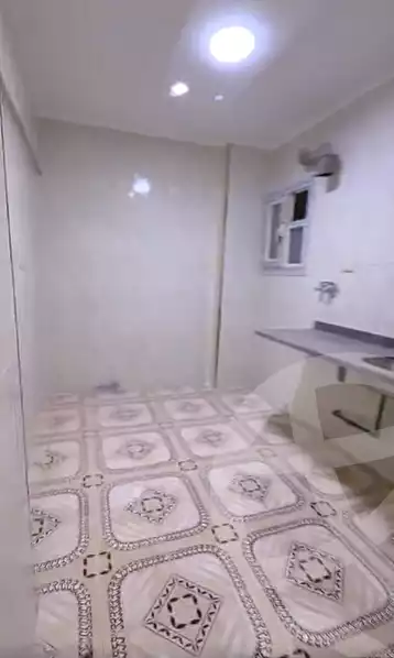 https://aqarmap.com.eg/ar/listing/6829050-for-sale-alexandria-sydy-bshr-sydy-bshr-qbly-street-30