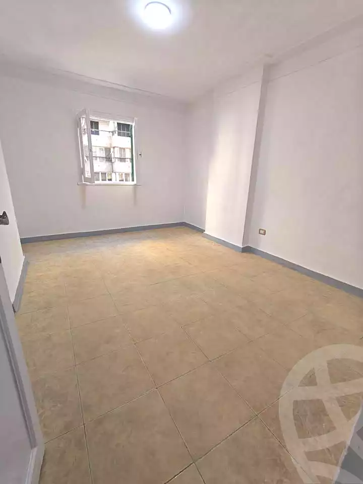 https://aqarmap.com.eg/ar/listing/6829079-for-rent-alexandria-el-asafra-shr-jml-bd-lnsr