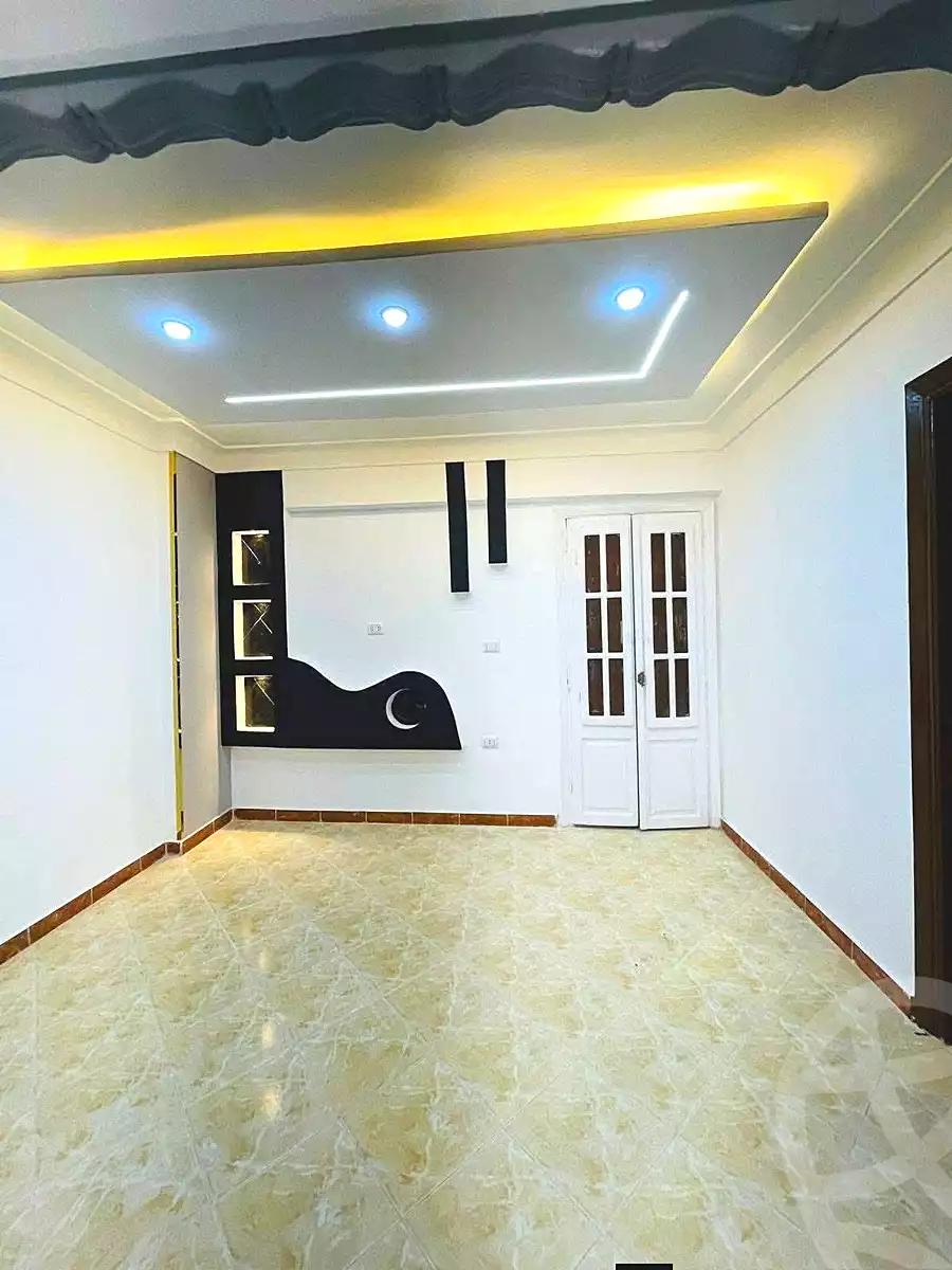 https://aqarmap.com.eg/ar/listing/6829243-for-sale-alexandria-lsywf-el-falki