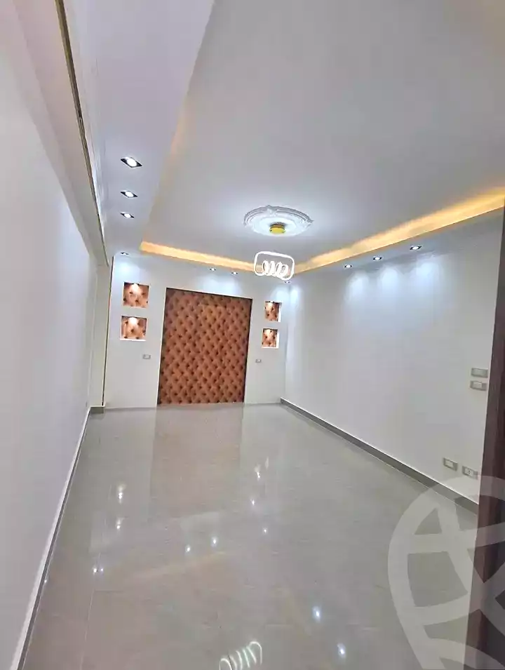 https://aqarmap.com.eg/ar/listing/6829468-for-sale-alexandria-sydy-bshr-sydy-bshr-bhry