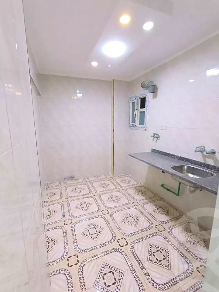 https://aqarmap.com.eg/ar/listing/6829574-for-sale-alexandria-sydy-bshr-sydy-bshr-qbly-street-30