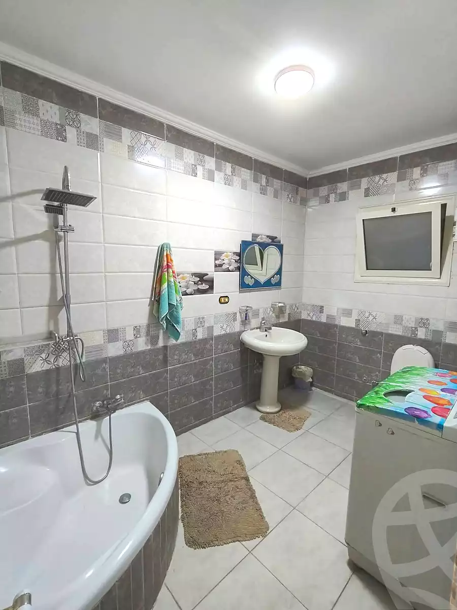 https://aqarmap.com.eg/en/listing/6829770-for-sale-alexandria-el-montazah