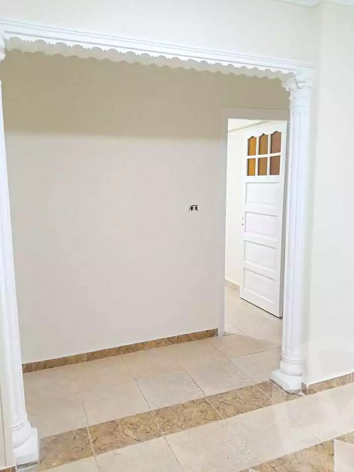 https://aqarmap.com.eg/ar/listing/6829805-for-sale-alexandria-sydy-bshr-sydy-bshr-bhry