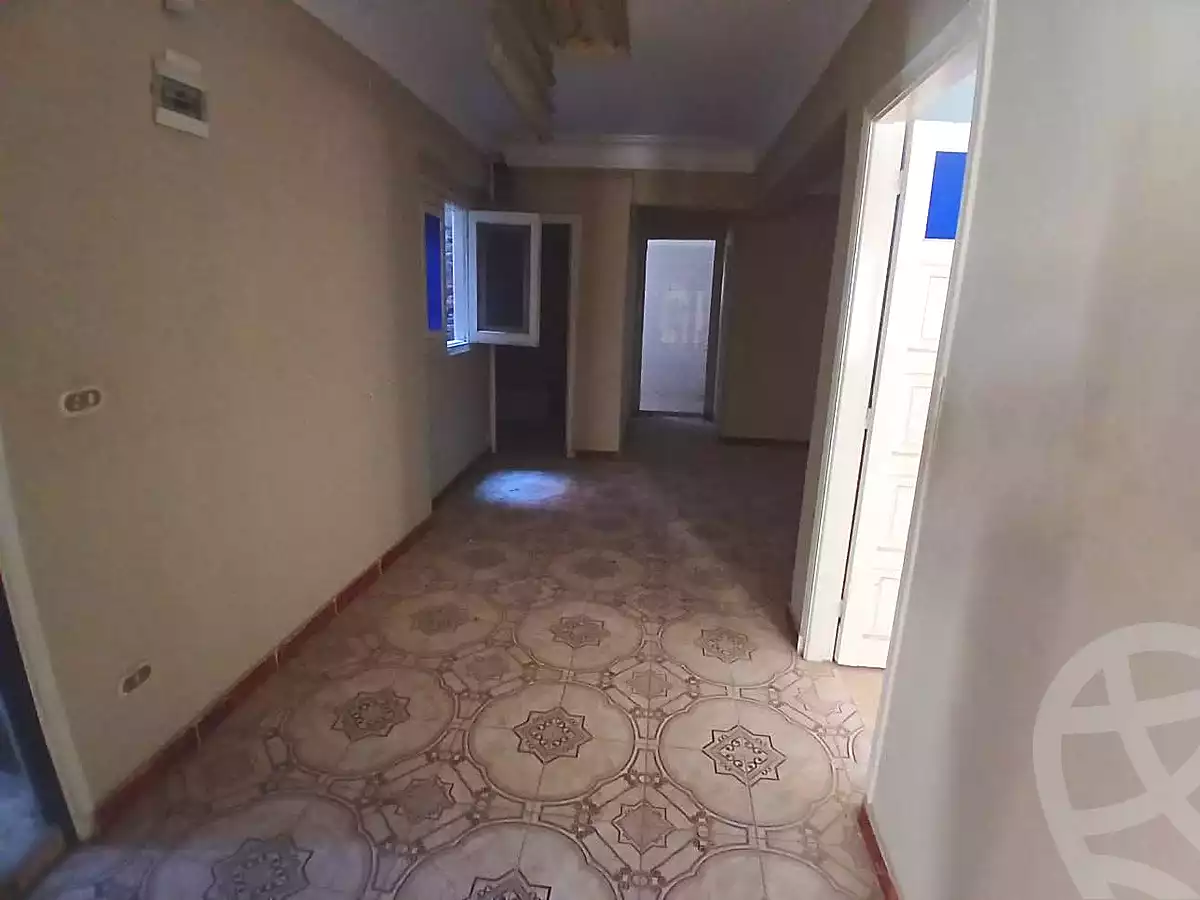 https://aqarmap.com.eg/ar/listing/6829865-for-sale-alexandria-l-jmy-lbytsh-el-hay-st