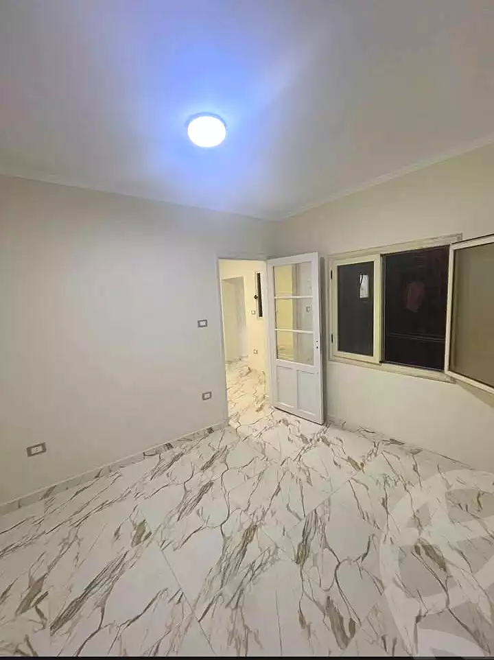 https://aqarmap.com.eg/en/listing/6830002-for-sale-alexandria-sydy-bshr-sydy-bshr-bhry-shr-mhmwd-l-yswy