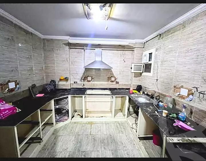 https://aqarmap.com.eg/ar/listing/6830011-for-sale-alexandria-camp-cesar-heliopolis-st-alex