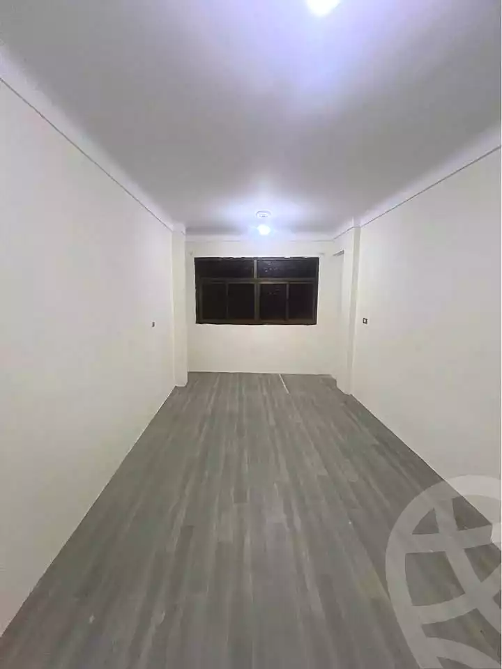 https://aqarmap.com.eg/en/listing/6830118-for-sale-alexandria-lsywf-el-falki