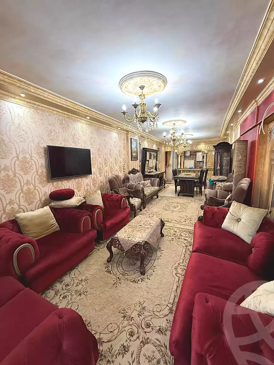 https://aqarmap.com.eg/ar/listing/6830522-for-sale-alexandria-sydy-bshr-sydy-bshr-bhry-shr-mhmwd-l-yswy