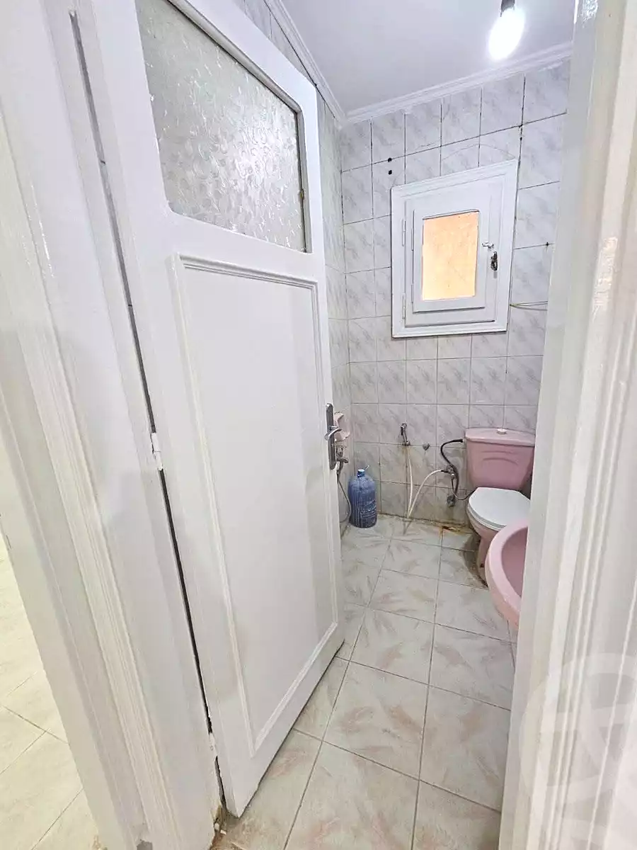 https://aqarmap.com.eg/en/listing/6830630-for-sale-alexandria-sydy-bshr-sydy-bshr-bhry-amr-el-nogomy-st