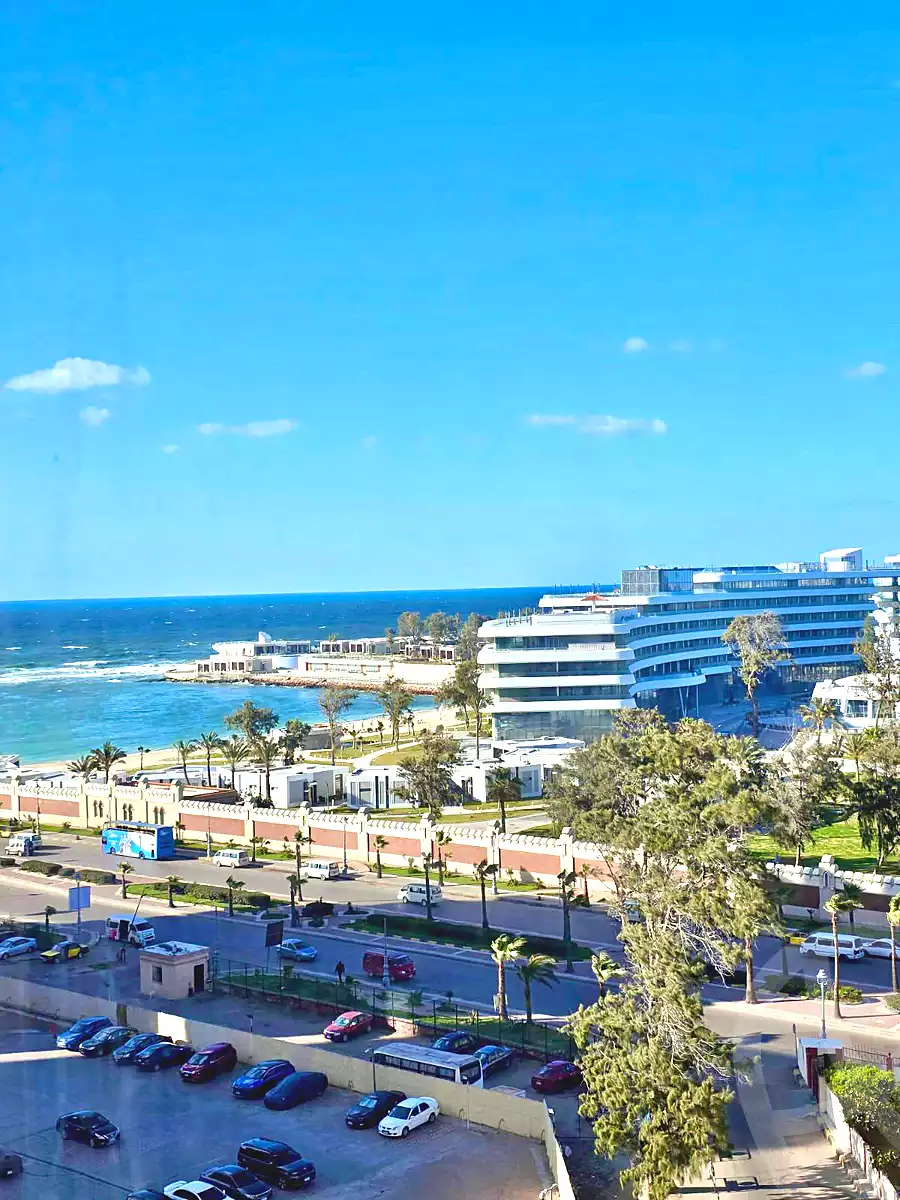 https://aqarmap.com.eg/en/listing/6830683-for-sale-alexandria-el-montazah