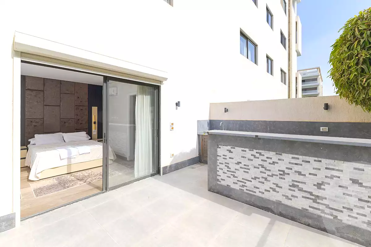 https://aqarmap.com.eg/en/listing/6830834-for-rent-cairo-new-cairo-compounds-lakeview-residence