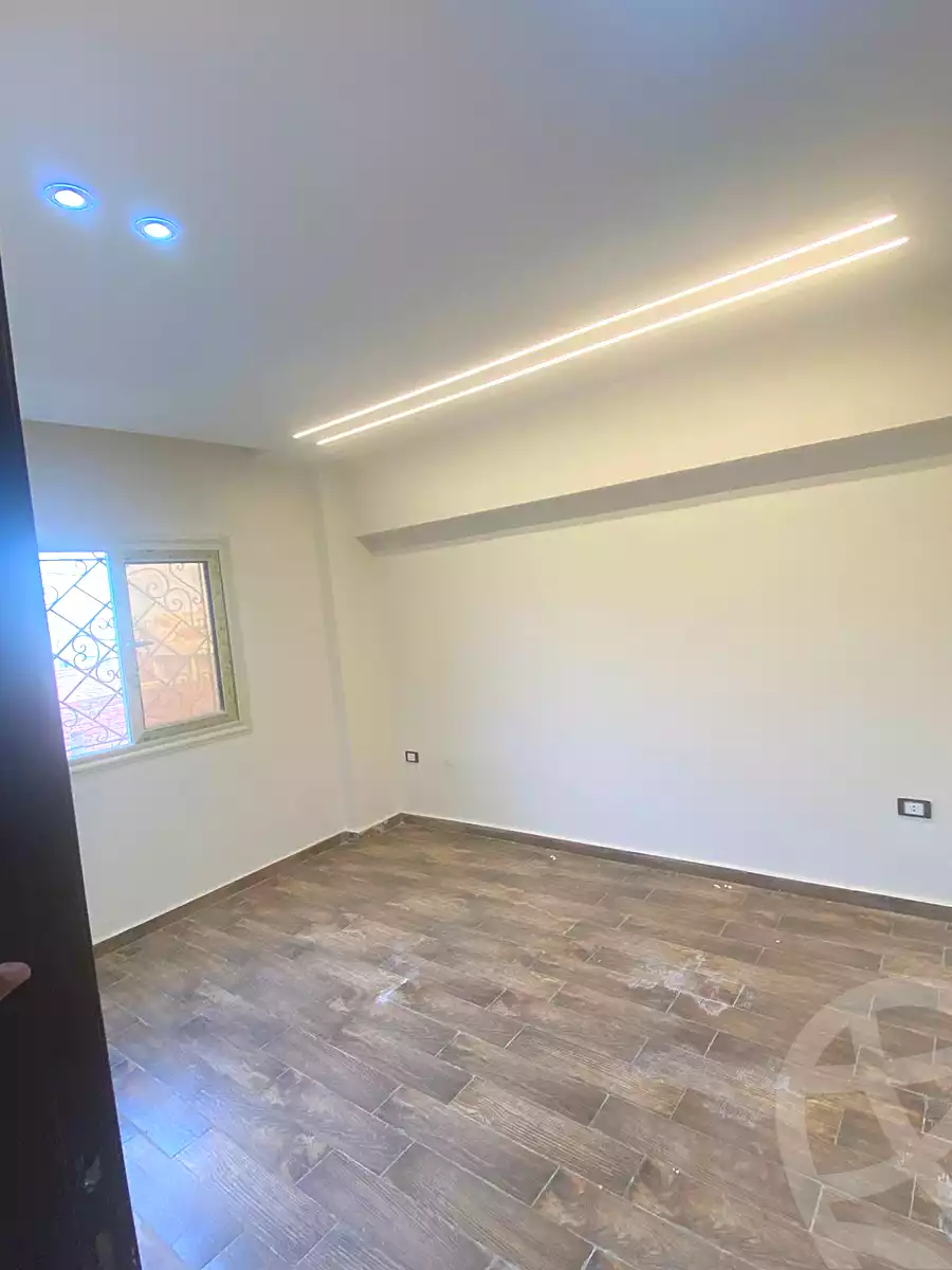 https://aqarmap.com.eg/en/listing/6830900-for-sale-cairo-6th-of-october-el-ahyaa-neighborhood-3rd-street-7