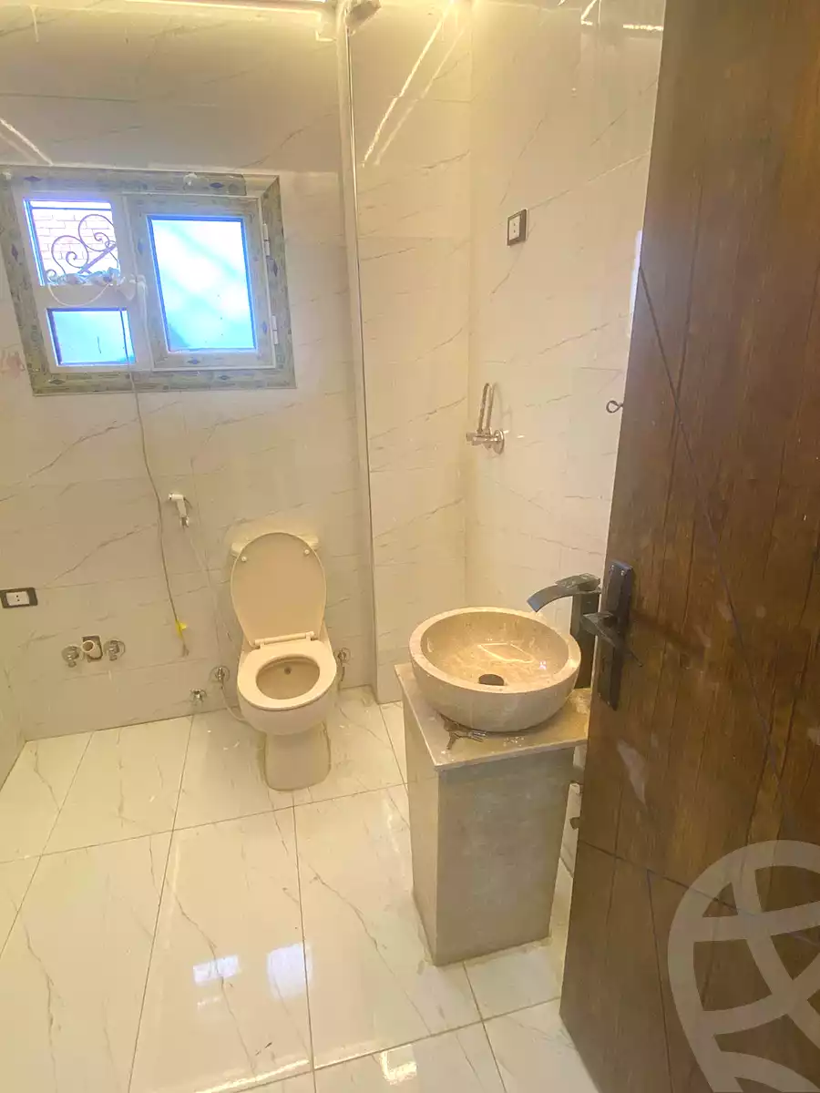 https://aqarmap.com.eg/en/listing/6830900-for-sale-cairo-6th-of-october-el-ahyaa-neighborhood-3rd-street-7