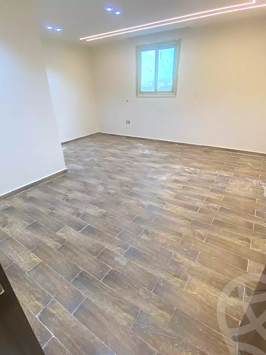 https://aqarmap.com.eg/en/listing/6830900-for-sale-cairo-6th-of-october-el-ahyaa-neighborhood-3rd-street-7