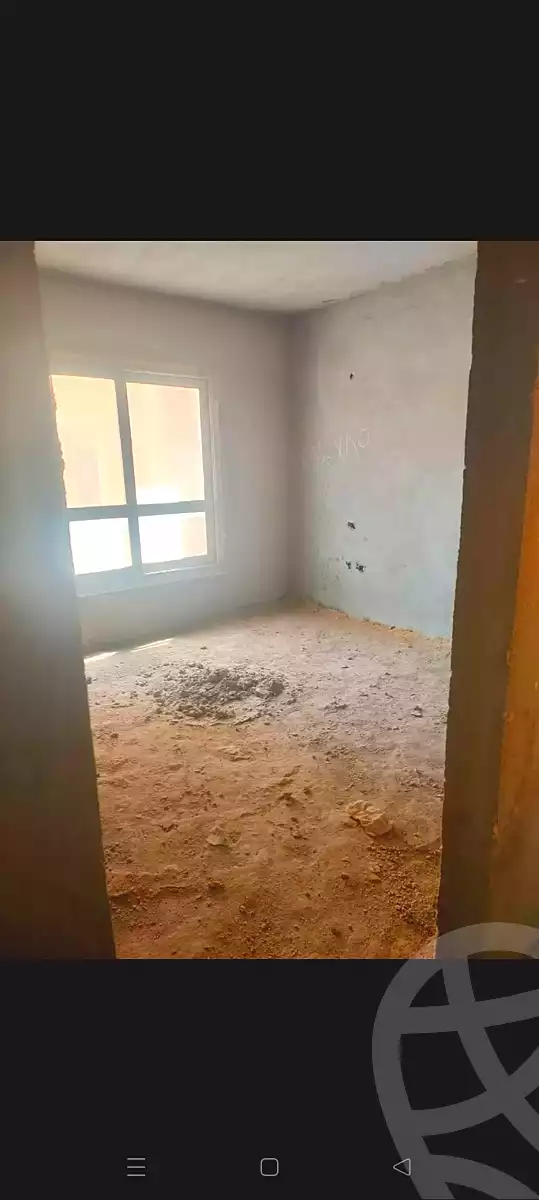 https://aqarmap.com.eg/ar/listing/6830912-for-sale-cairo-el-sheikh-zayed-city-compounds-el-khamayel
