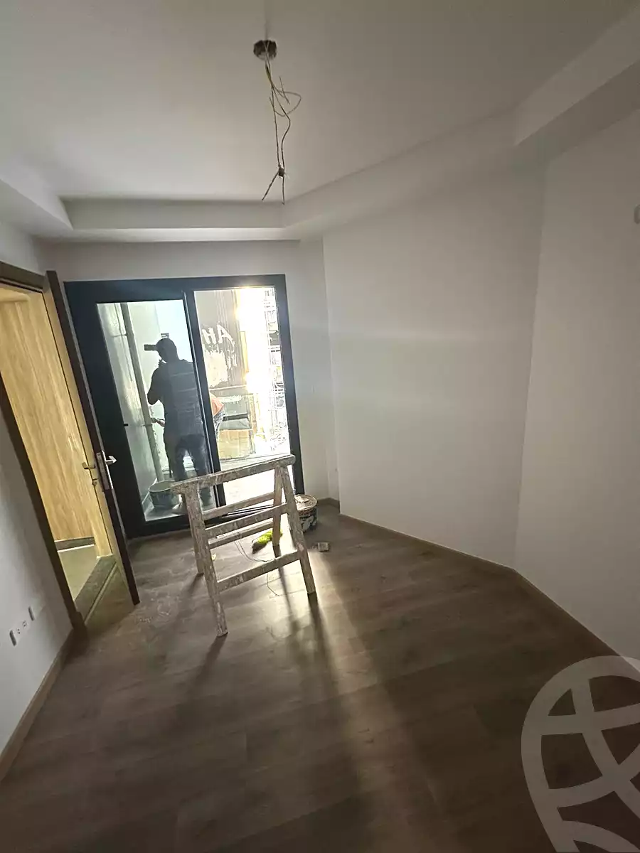 https://aqarmap.com.eg/ar/listing/6831001-for-sale-alexandria-smouha-compounds-in-smouha-skyline-residence-orouba-misr