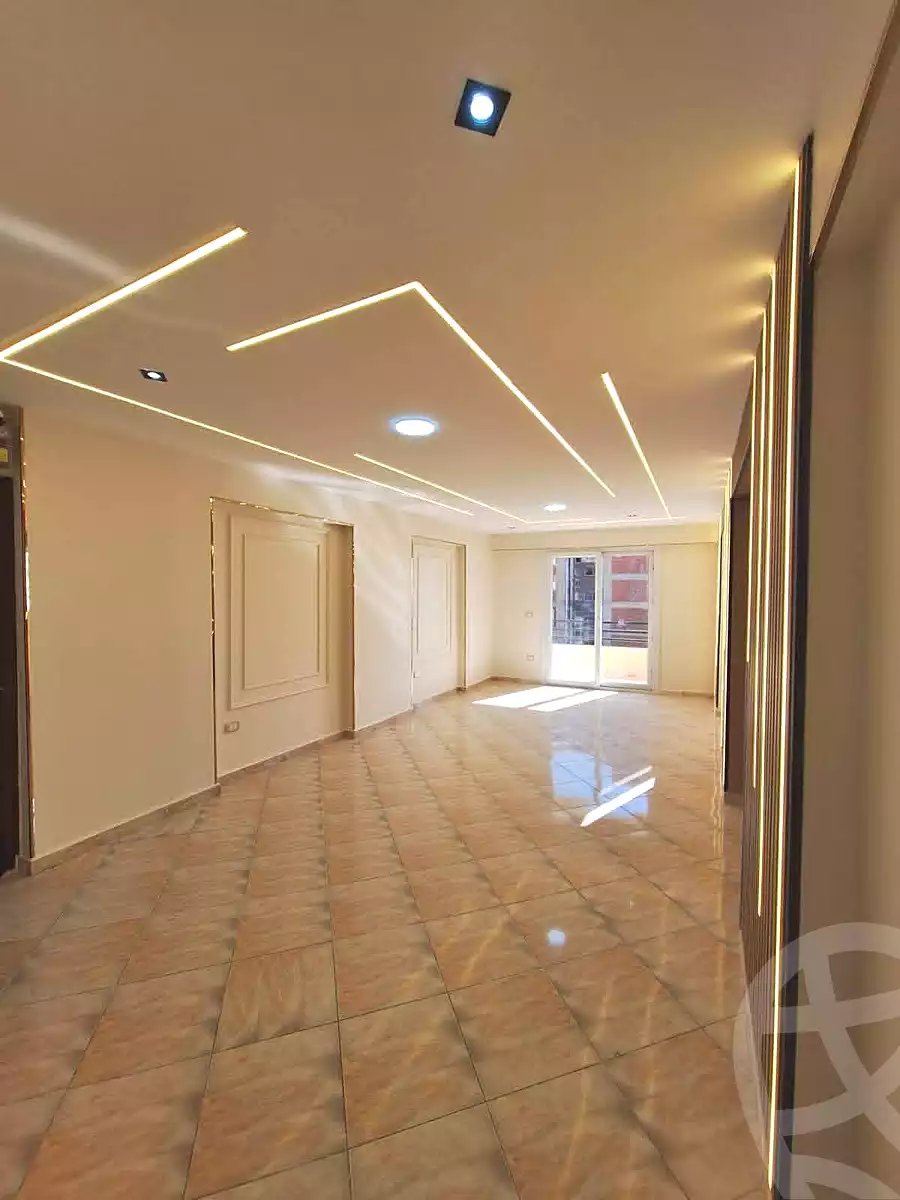 https://aqarmap.com.eg/ar/listing/6831564-for-sale-alexandria-sydy-bshr-sydy-bshr-bhry-shr-mhmwd-l-yswy
